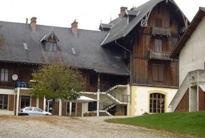 chalet